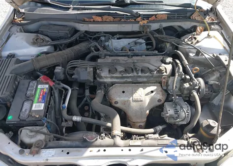 2002 Honda Accord 2.3 Lx from USA, damaged, VIN 1HGCG56452A017231